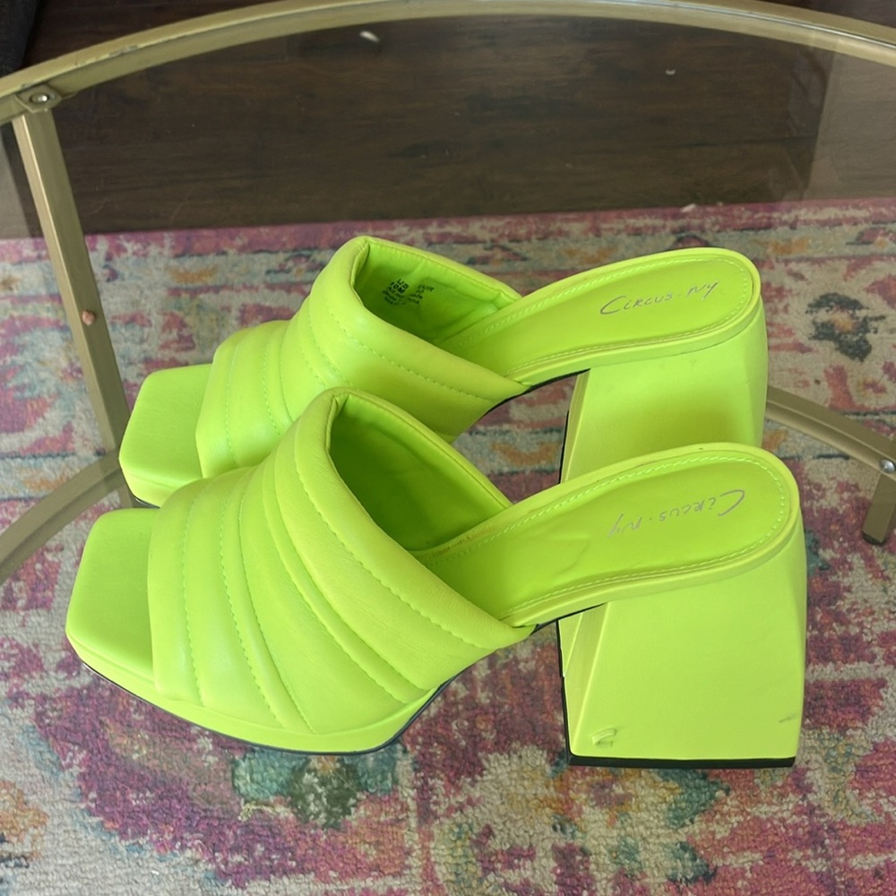Circus NY by Sam Edelman heels